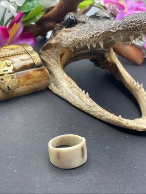 Deer antler horn ring size 8